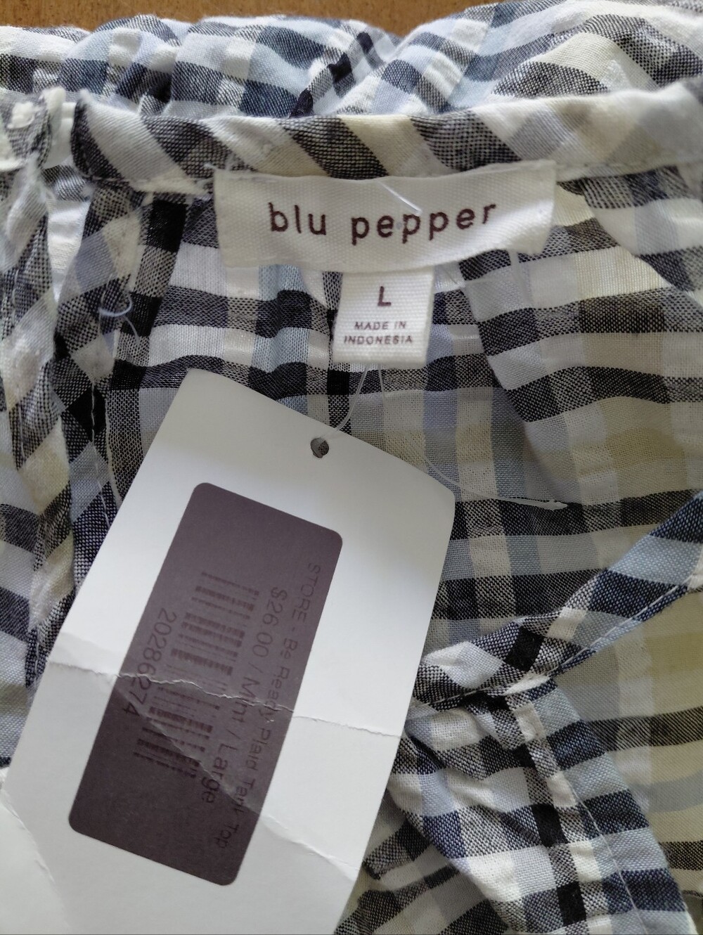 Blu Pepper Plaid Peplum Keyhole Back Flowy Cami Tank Top NWT Size L - Picture 4 of 6